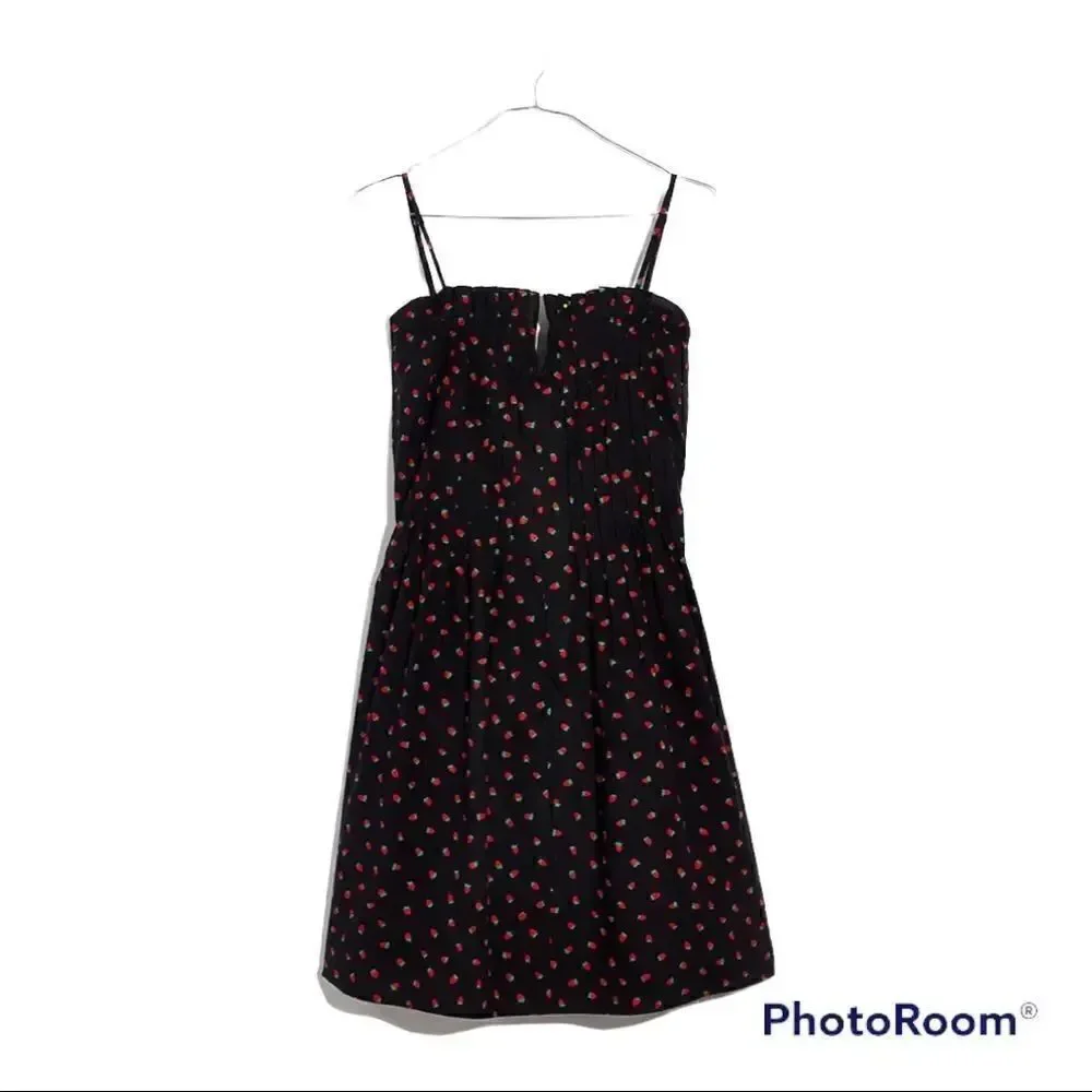 Madewell Pintuck Cami Dress in Fresh Strawberries sz 4